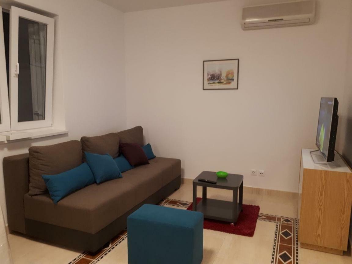 D&M Apartman 1 Selce Exterior photo