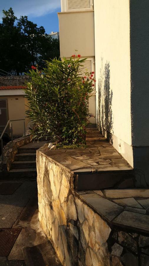 D&M Apartman 1 Selce Exterior photo